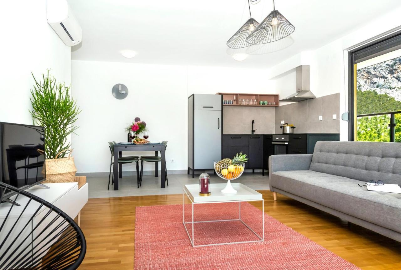 Rivus Apartments Омиш Экстерьер фото