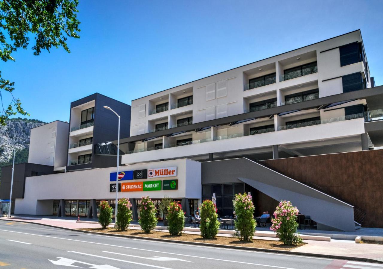 Rivus Apartments Омиш Экстерьер фото