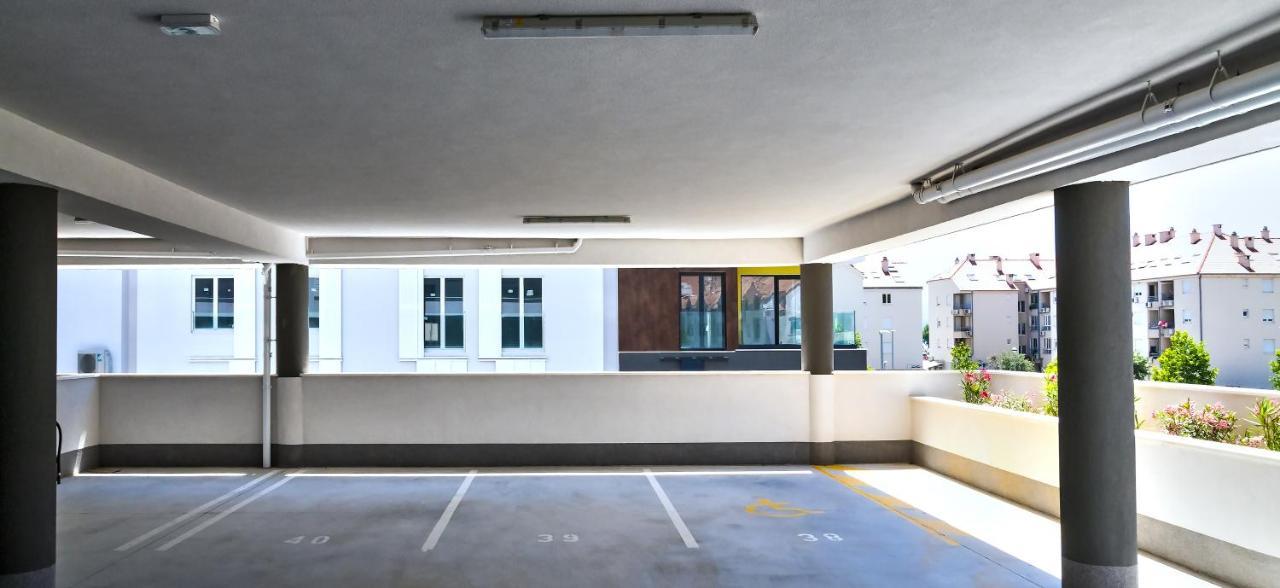 Rivus Apartments Омиш Экстерьер фото
